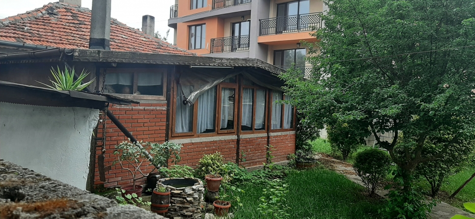 Туристическа сграда в село Кранево, улица Чайка 16 снимка 3